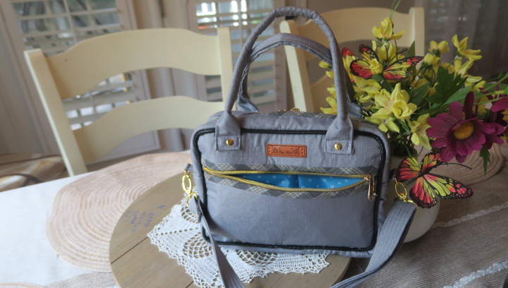 Handmade Gray Shoulder Bag & Handbag Combo – Elegant Fabric Purse with Adjustable Strap - Image 4