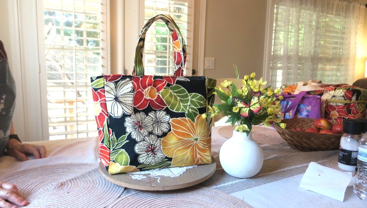 Handmade Tropical Floral Tote Bag with Two Front Pockets - Image 2
